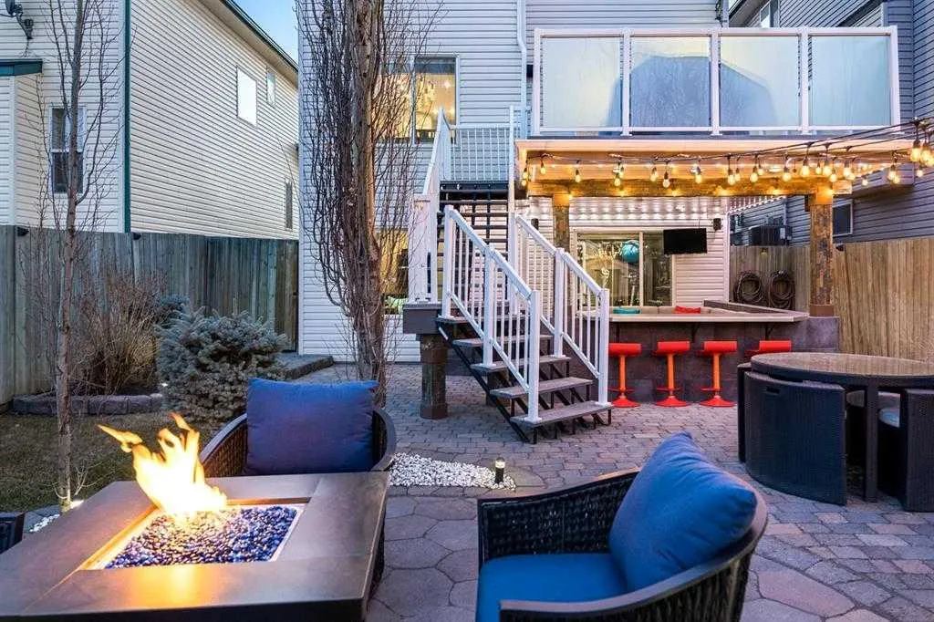 1038 Bridlemeadows Manor SW