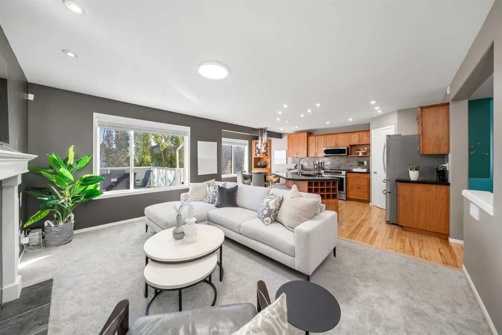 1038 Bridlemeadows Manor SW