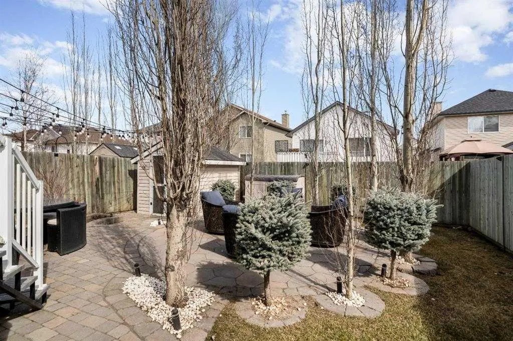1038 Bridlemeadows Manor SW
