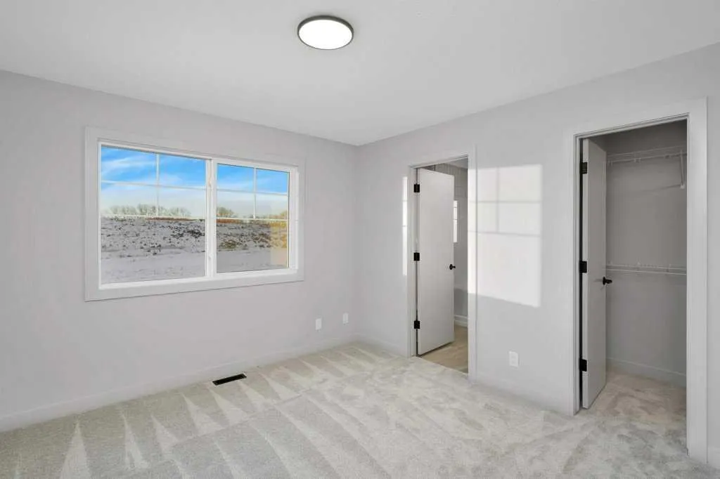 122 Gray Close