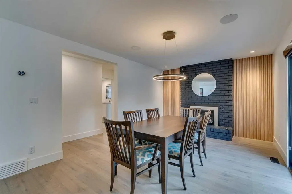 315 Oakside Circle SW