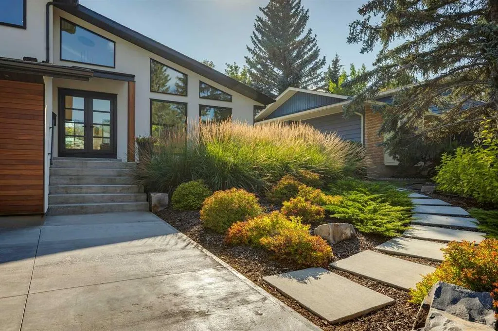 315 Oakside Circle SW