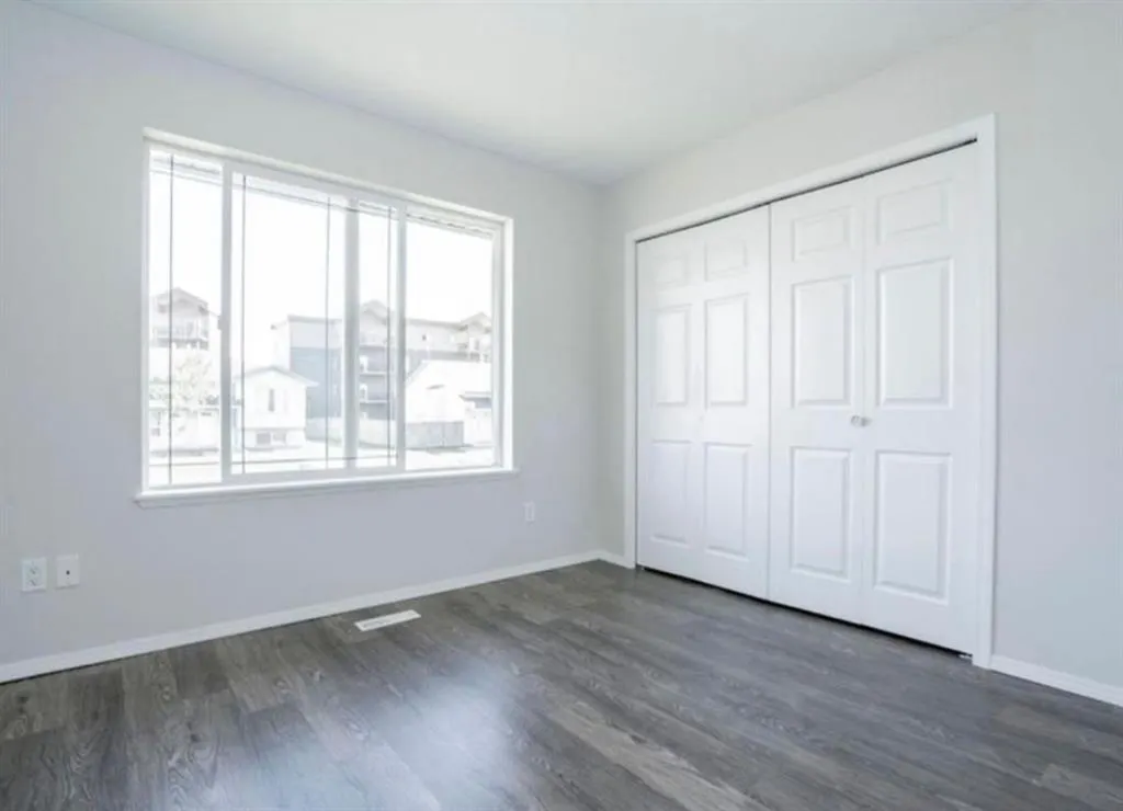13006 93 Street