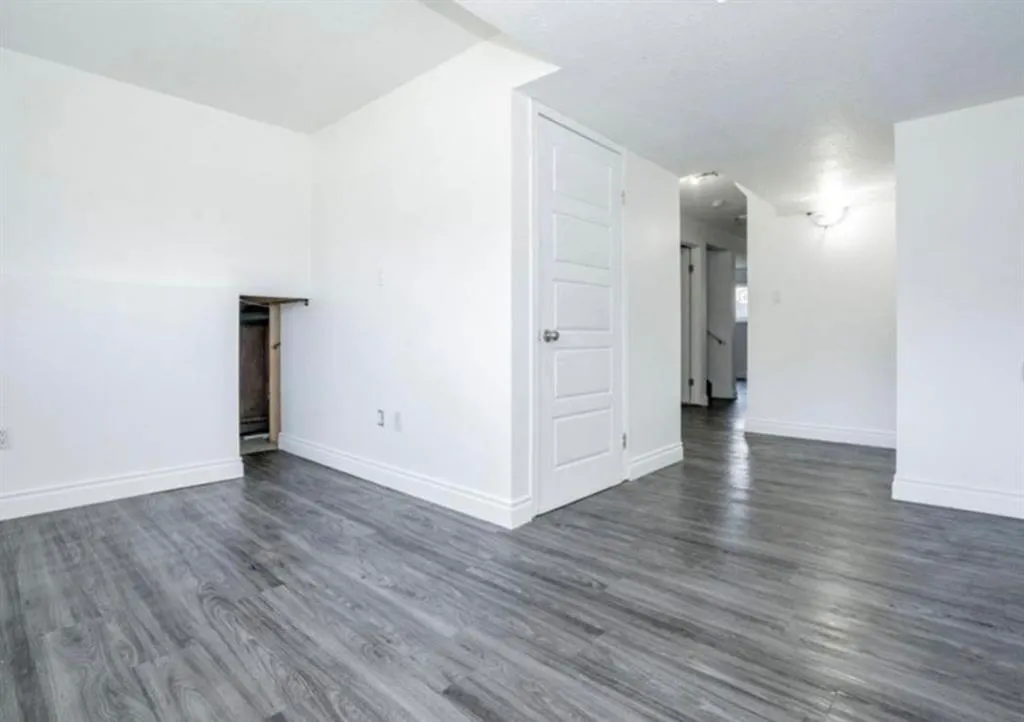13006 93 Street