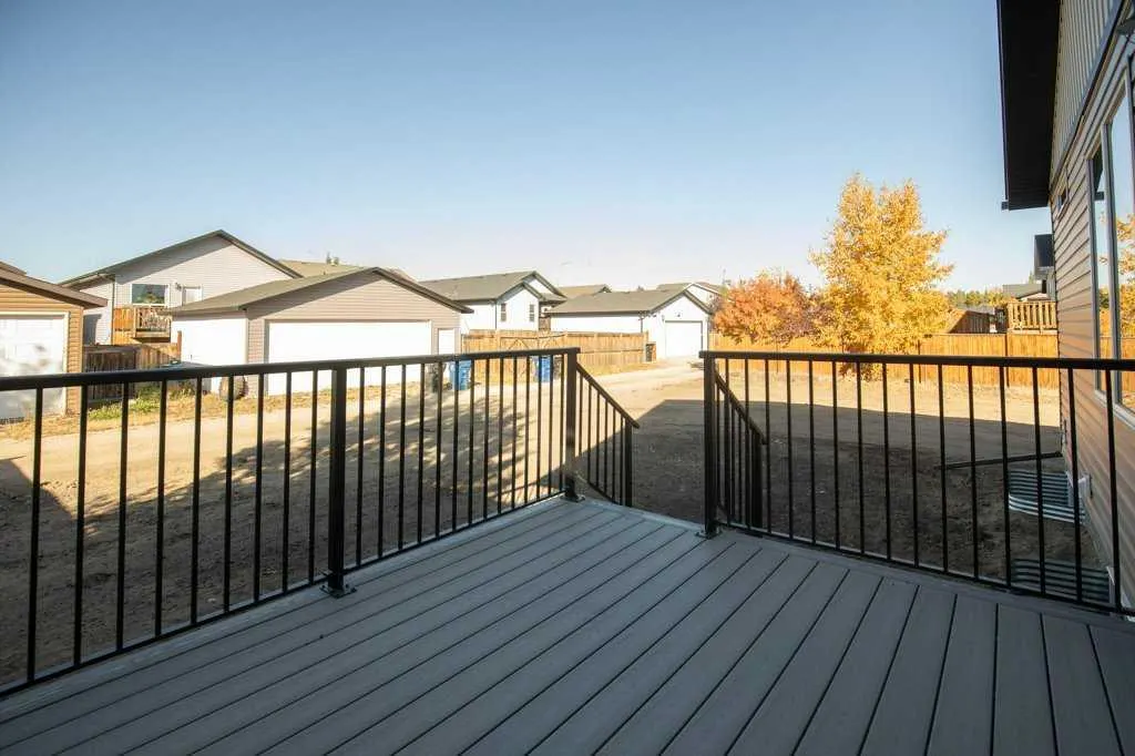 151 Cedar Square