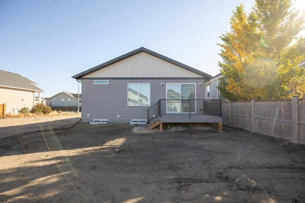 151 Cedar Square
