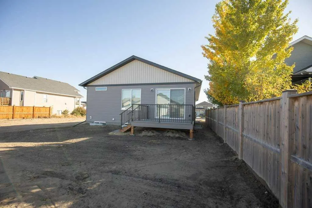 151 Cedar Square