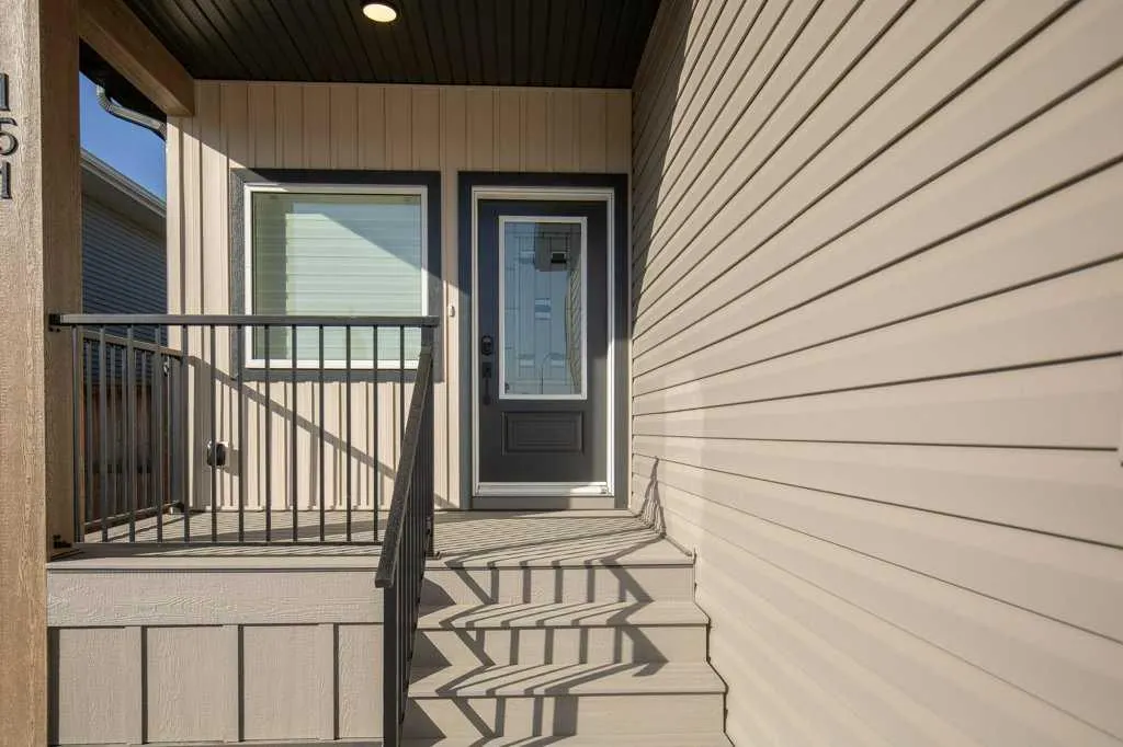 151 Cedar Square