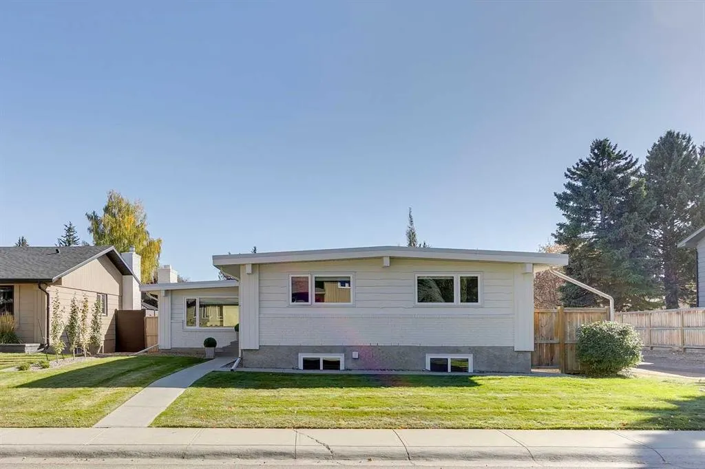 419 Parkview Crescent SE