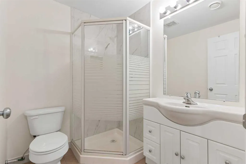 4728 18 Street, #37