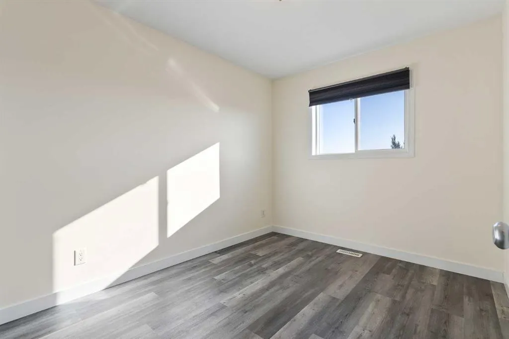 4728 18 Street, #37