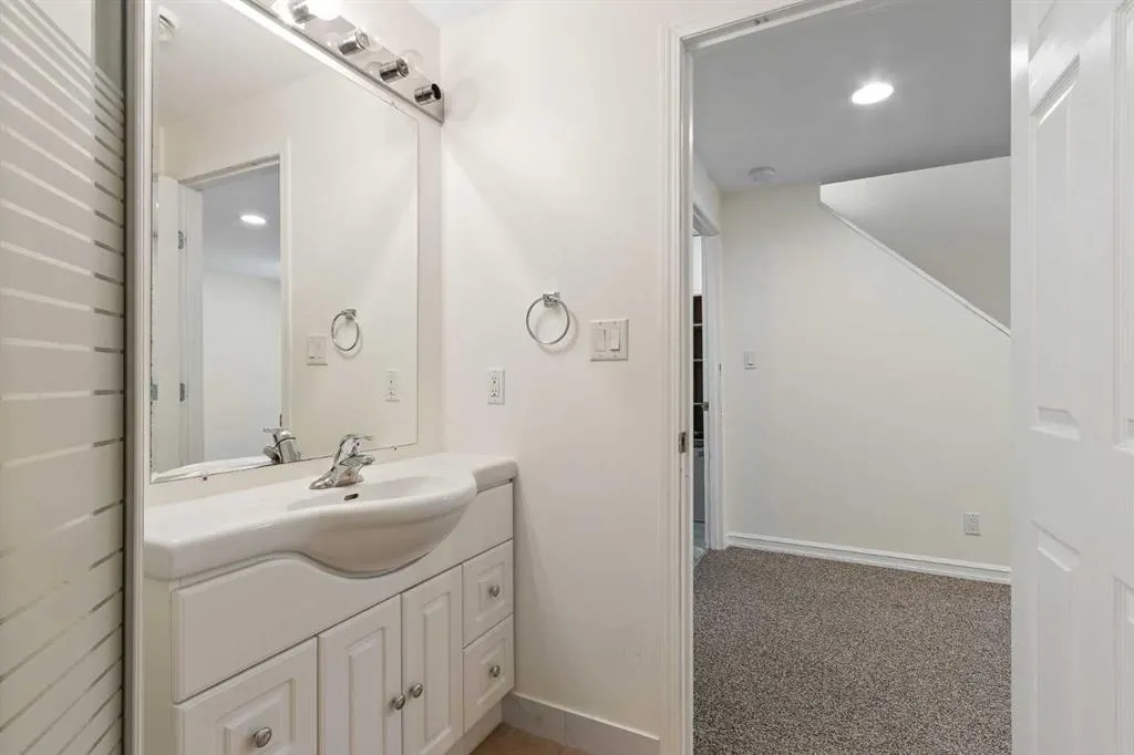 4728 18 Street, #37