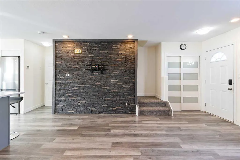 4728 18 Street, #37