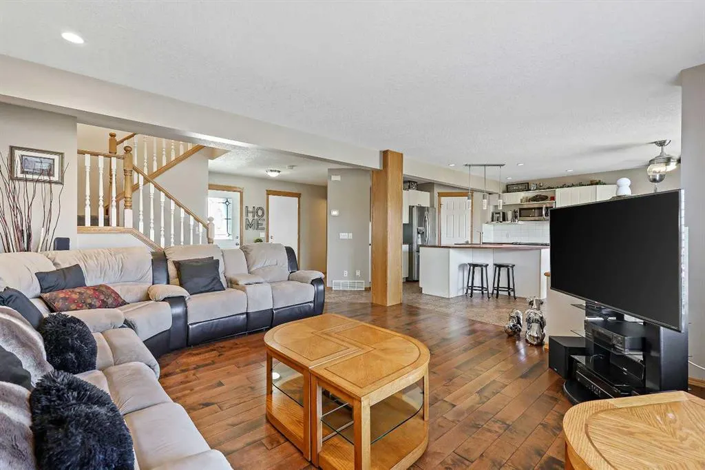 68 Douglas Glen Crescent SE