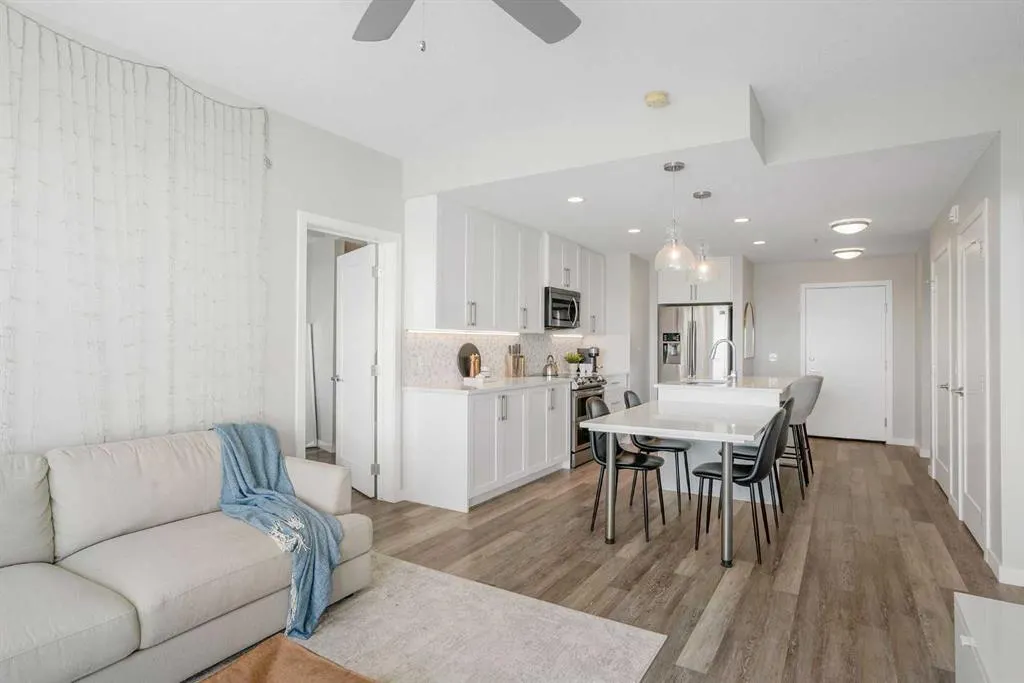 8530 8A Avenue SW, #318