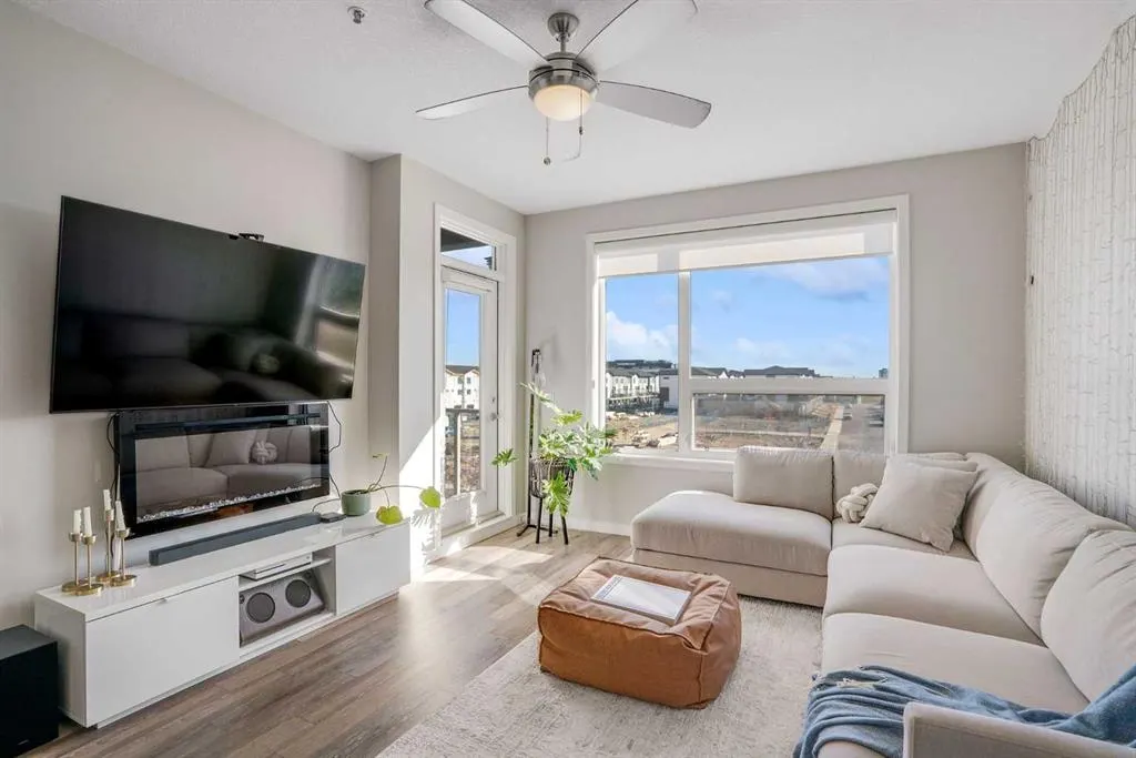 8530 8A Avenue SW, #318