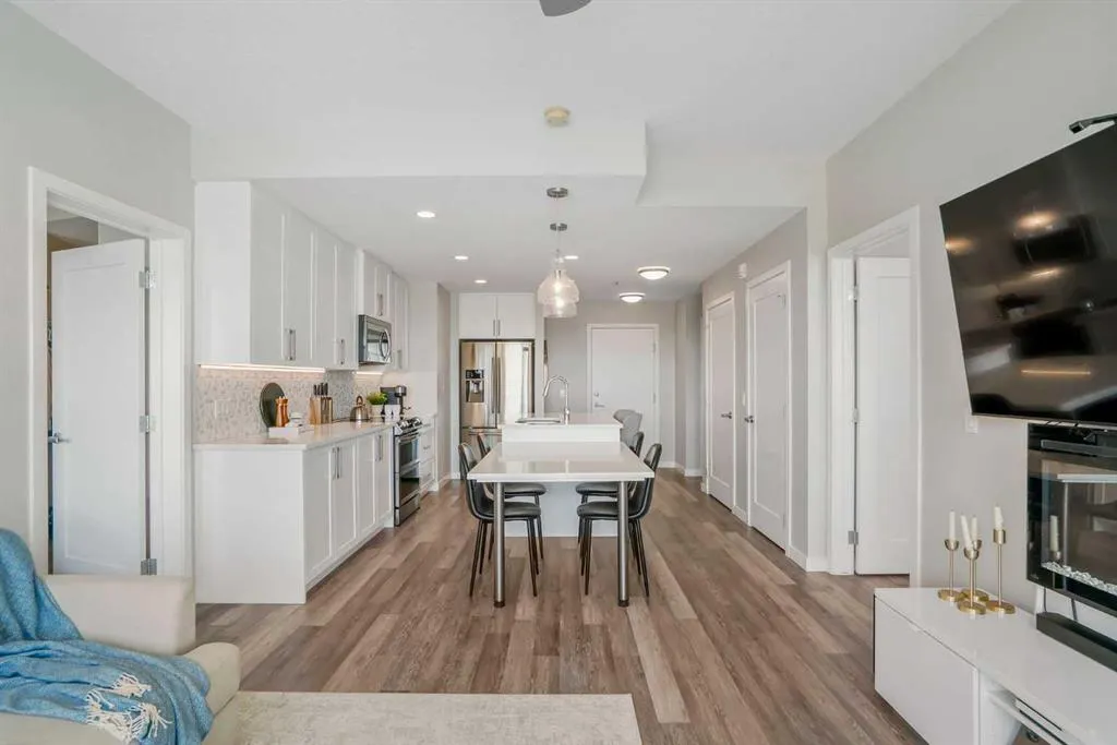 8530 8A Avenue SW, #318