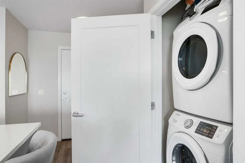 8530 8A Avenue SW, #318