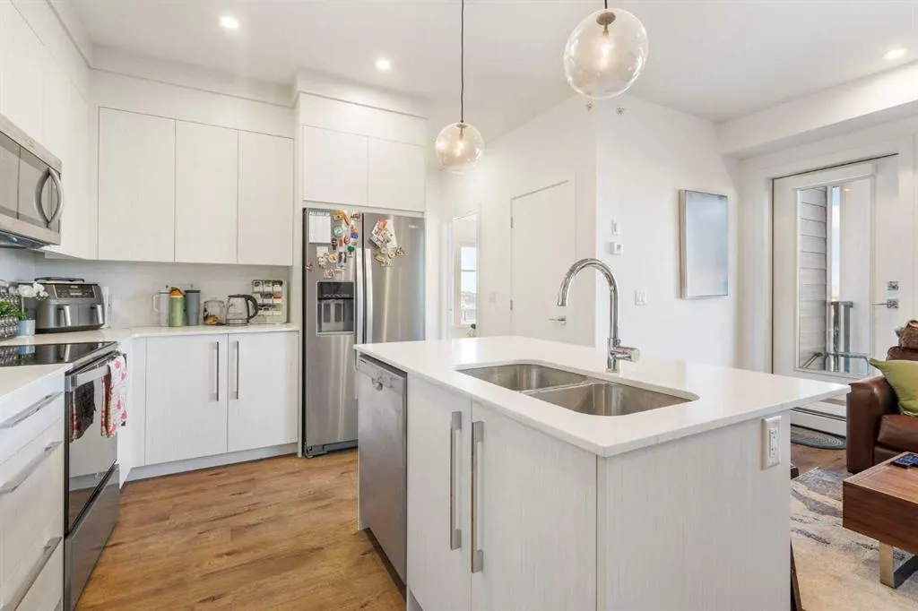 681 Savanna Boulevard NE, #2415