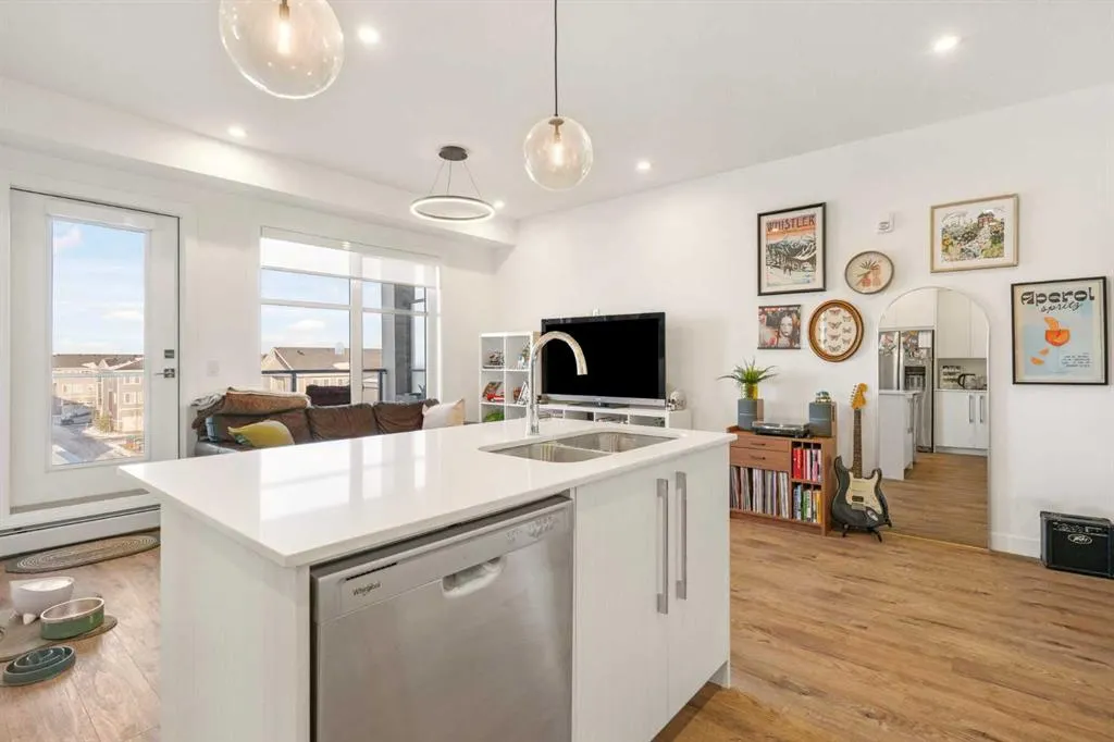 681 Savanna Boulevard NE, #2415