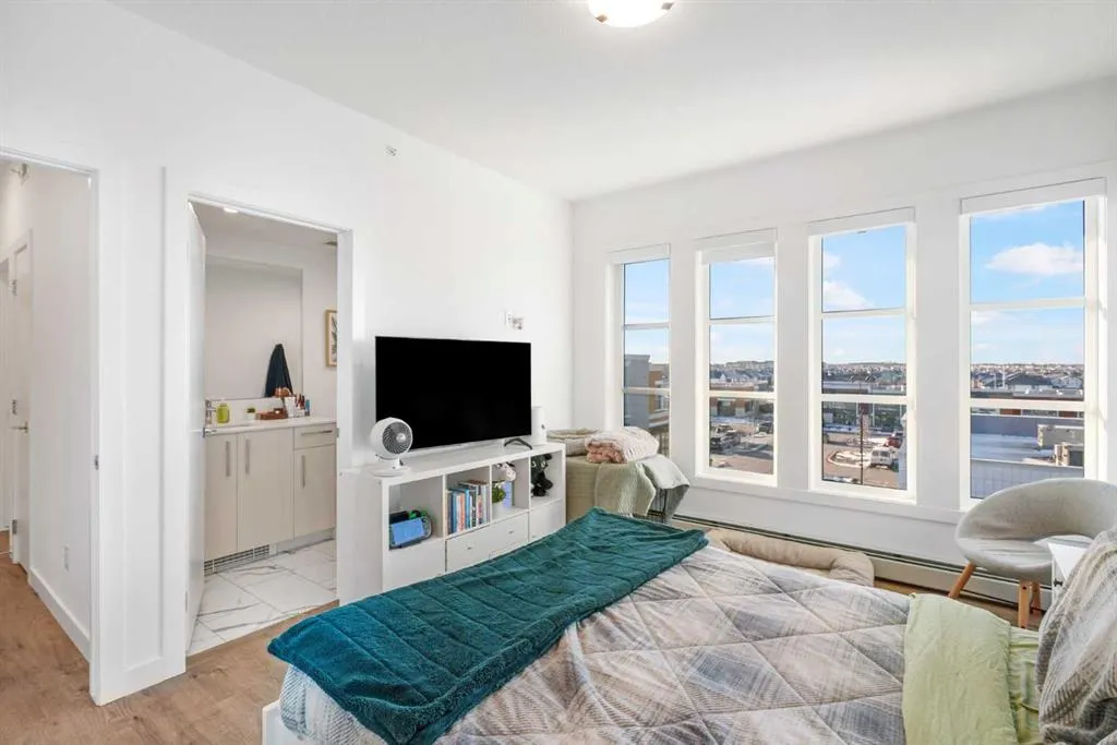 681 Savanna Boulevard NE, #2415