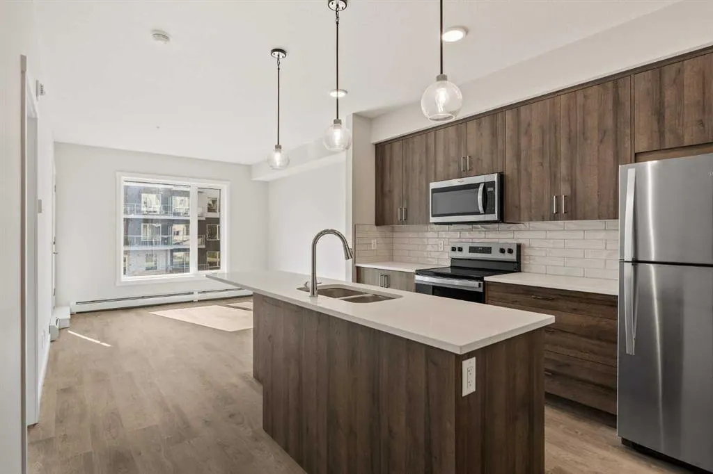 660 Shawnee Square SW, #213