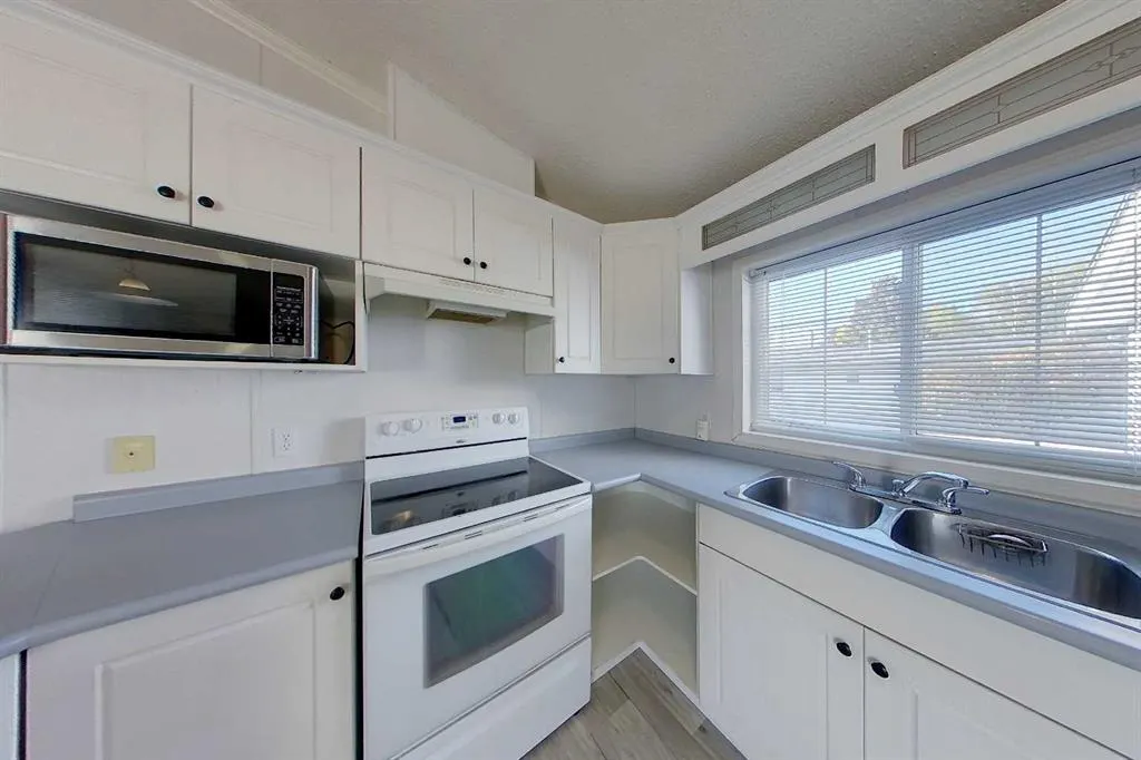 812 6 Avenue SW, #20