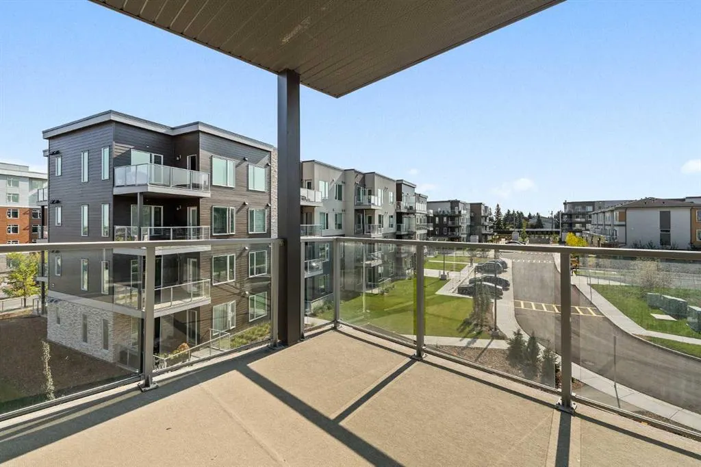 660 Shawnee Square SW, #302