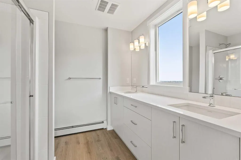 660 Shawnee Square SW, #302