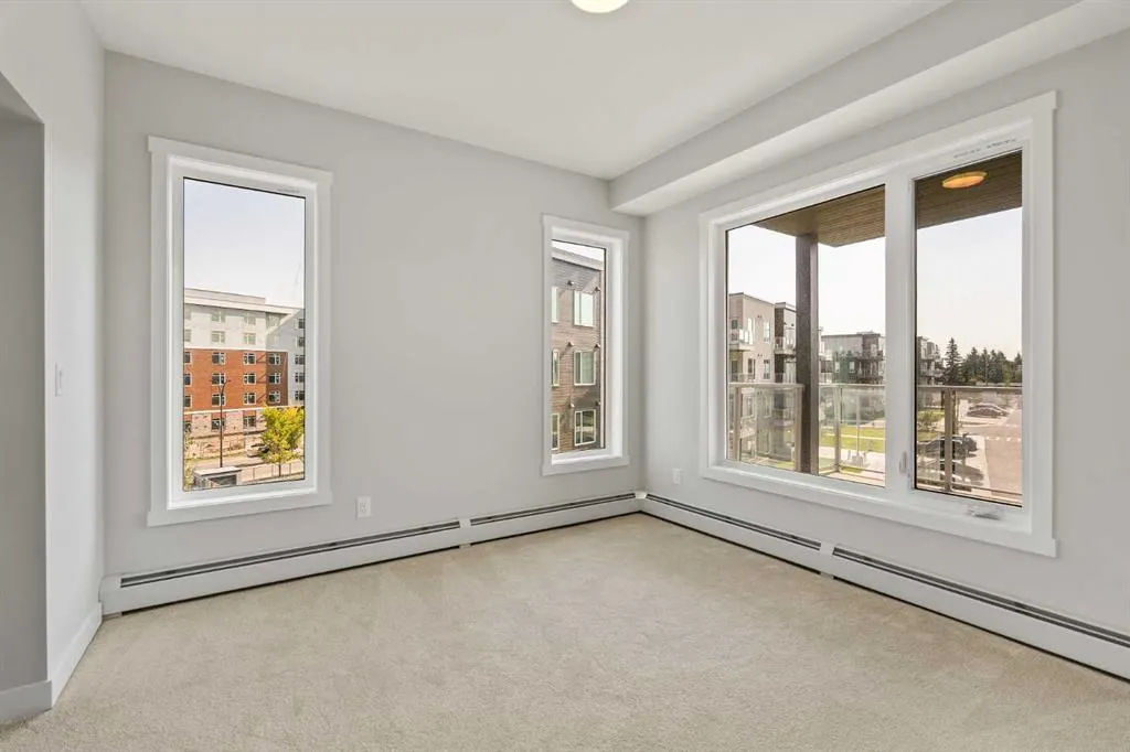660 Shawnee Square SW, #302