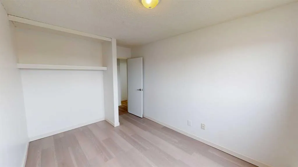 9515 100 Avenue, #207