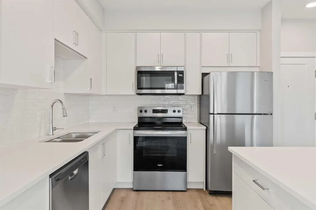 700 Shawnee Square SW, #203