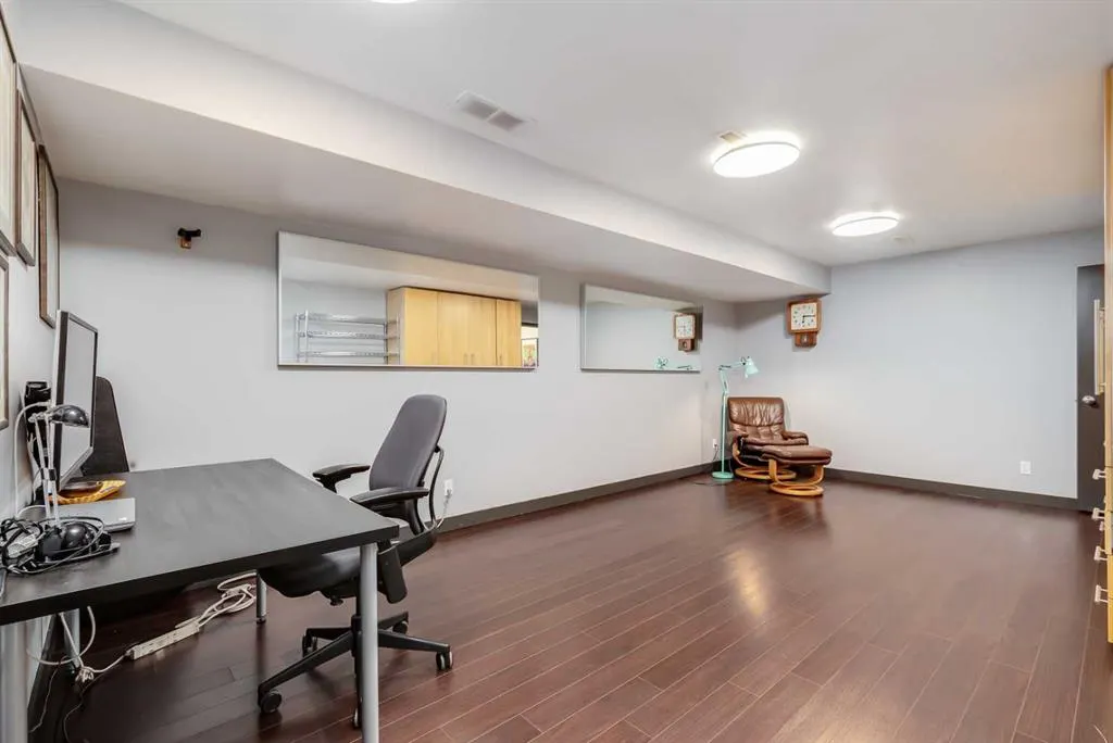 1212 13 Street SE, #302