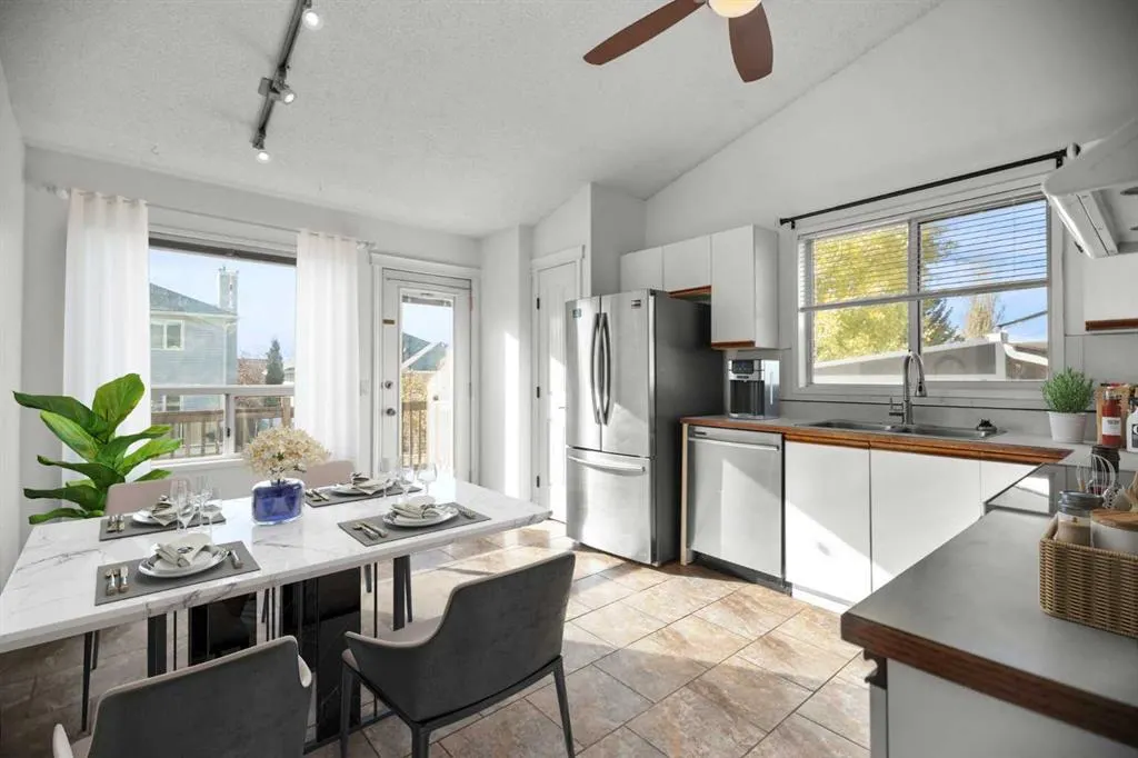 23 Riverstone Crescent SE