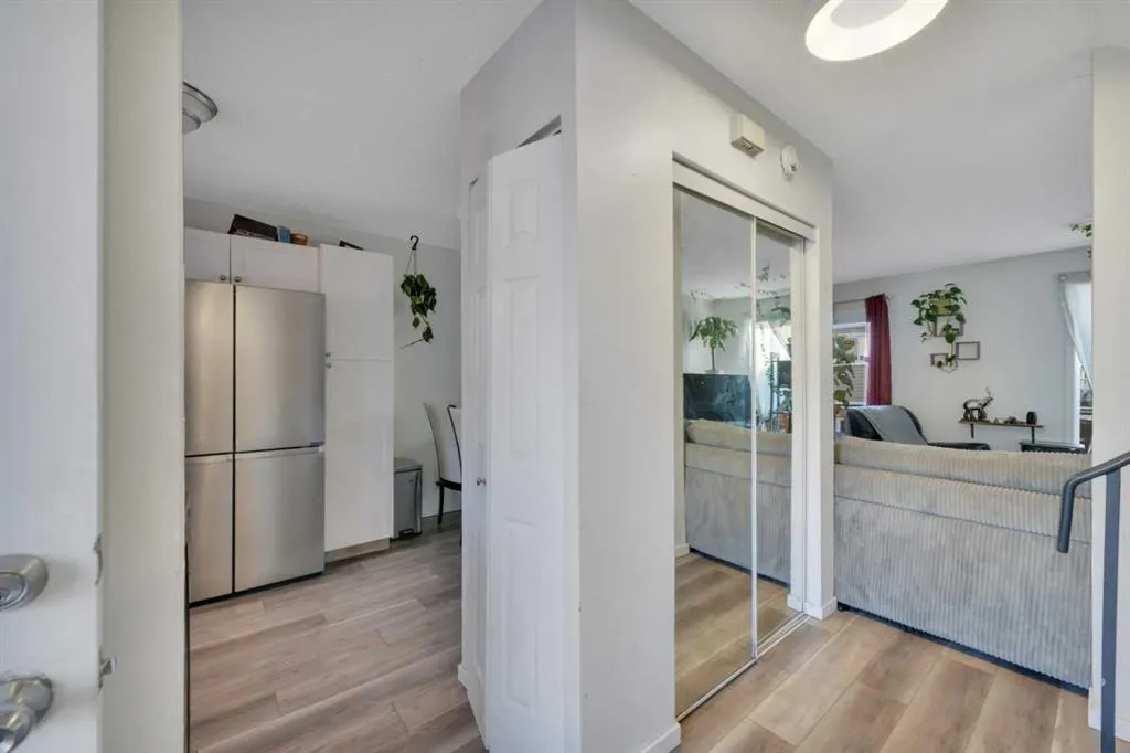 5806 61 Street, #17