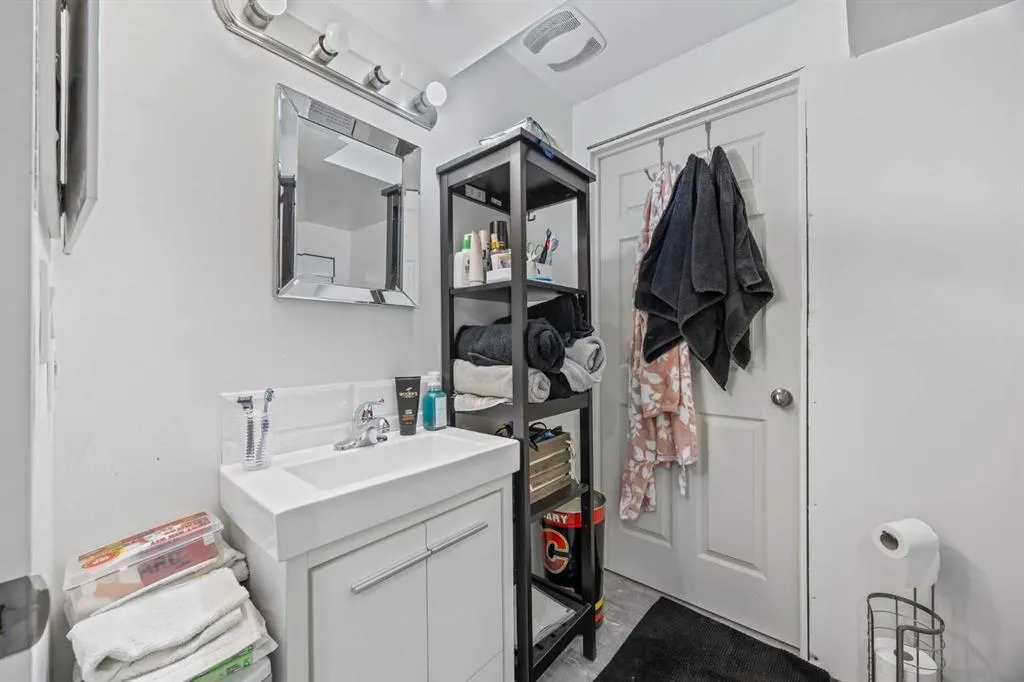 303 Westmount Court