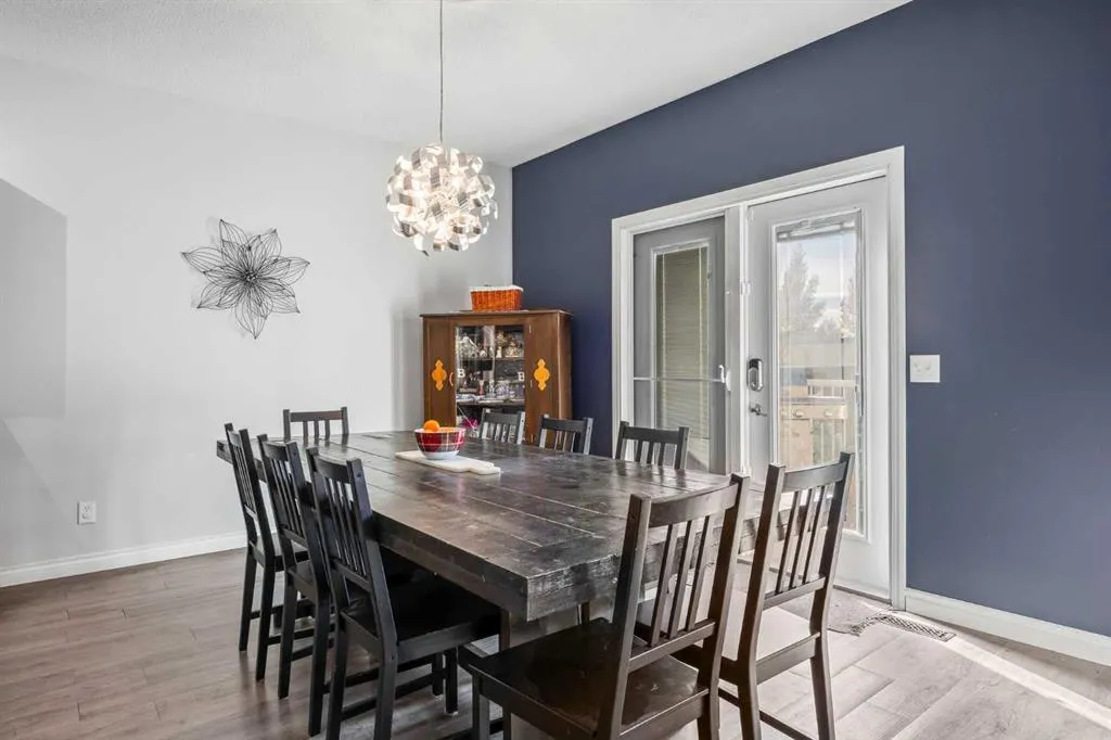 303 Westmount Court