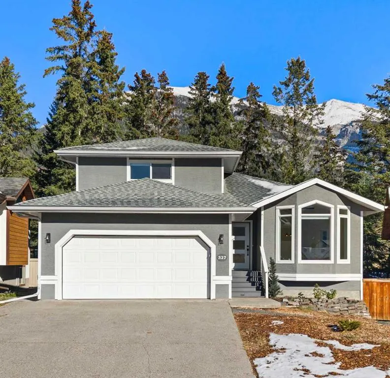 327 Canyon Close