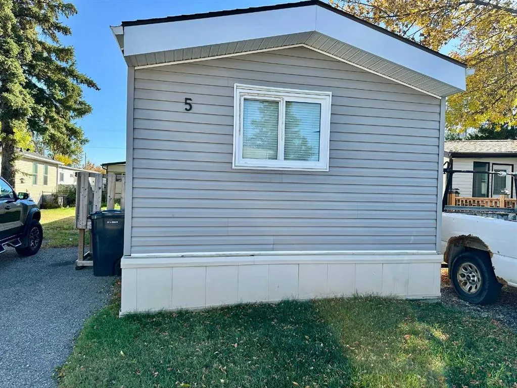 5301 2 Street, #5