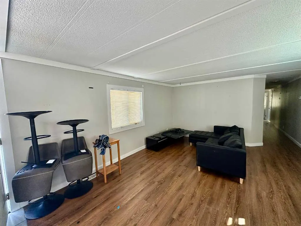 5301 2 Street, #5