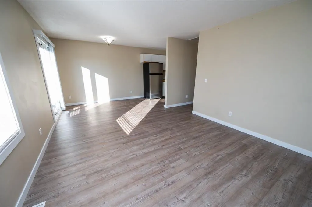 41 Cosgrove Crescent, #6