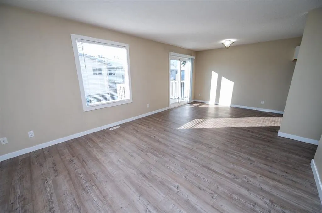 41 Cosgrove Crescent, #6