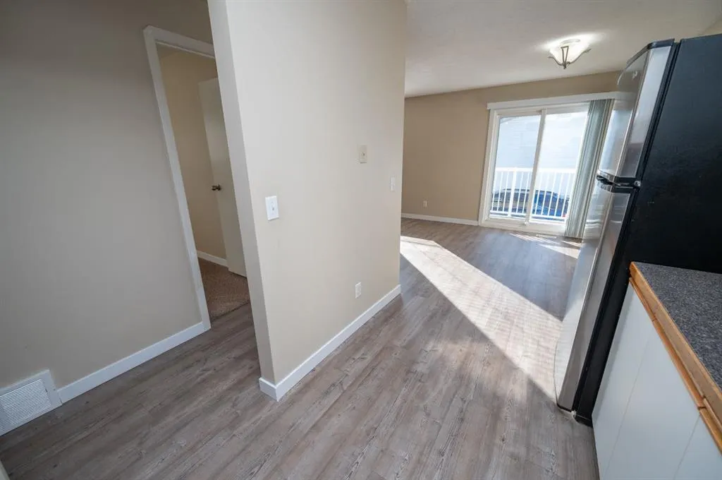 41 Cosgrove Crescent, #6