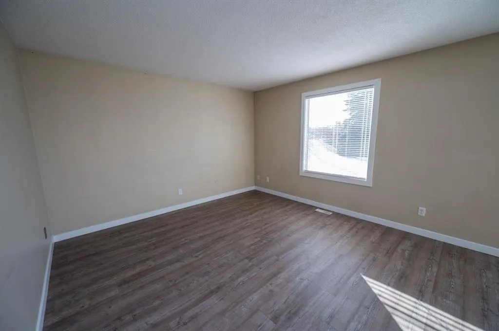 41 Cosgrove Crescent, #6