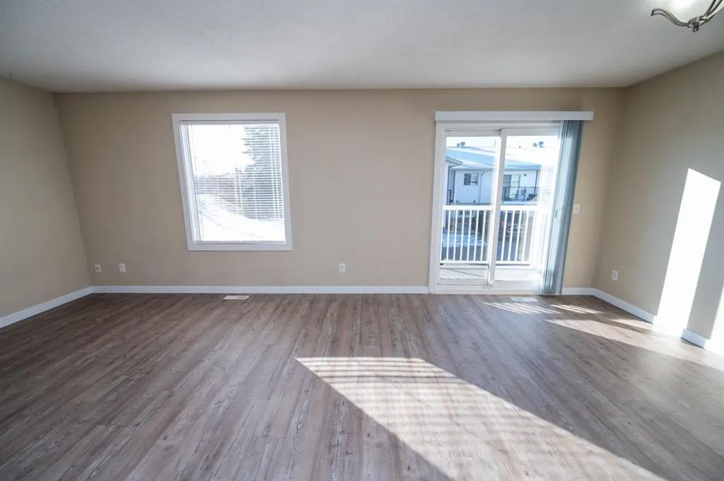 41 Cosgrove Crescent, #6