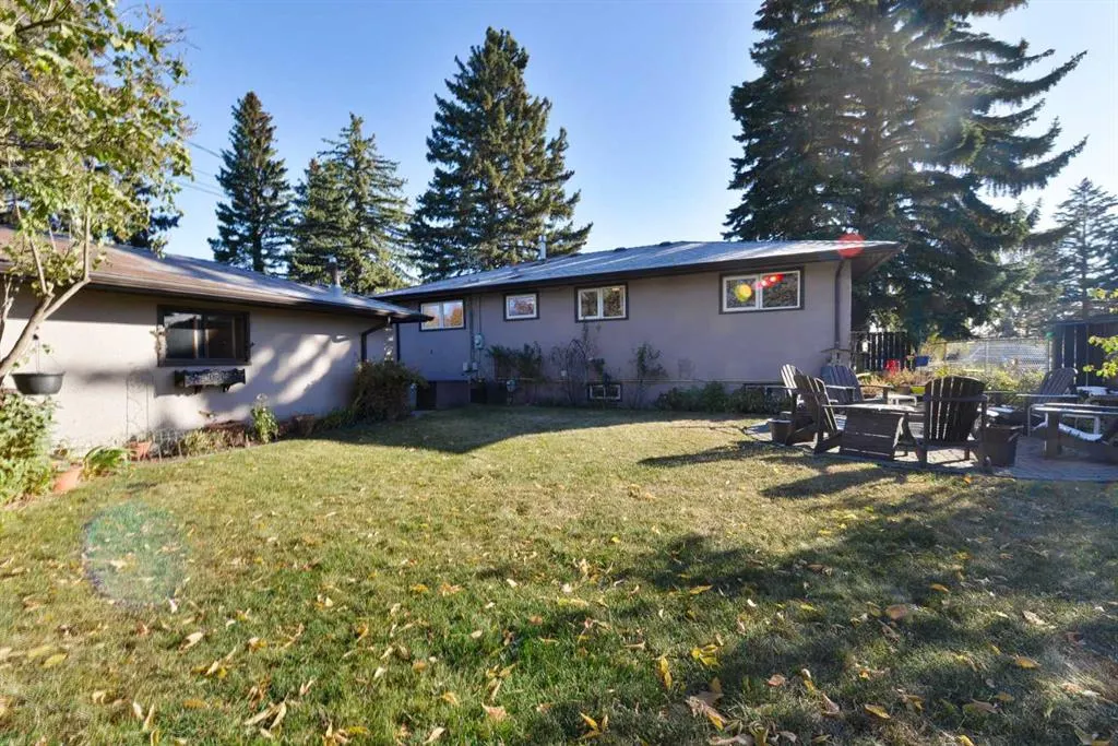 87 Gladeview Crescent SW
