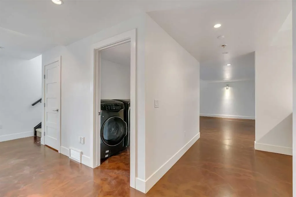 1603 23 Street NW