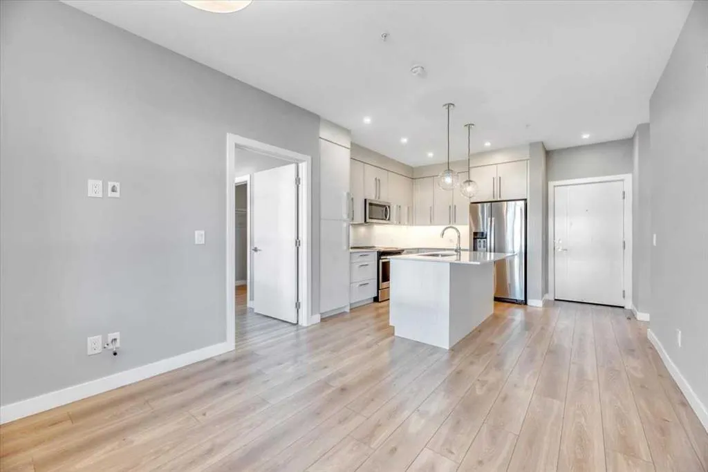 383 Smith Street NW, #311