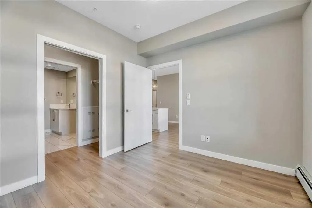 383 Smith Street NW, #311