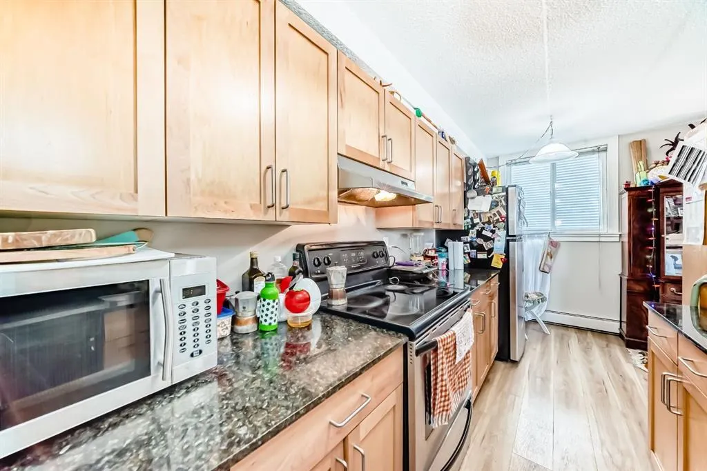 315 9A Street NW, #201